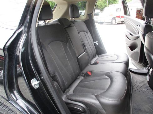Used 2016 Buick Envision Premium w/ Driver Confidence Package AWD/4WD image 28