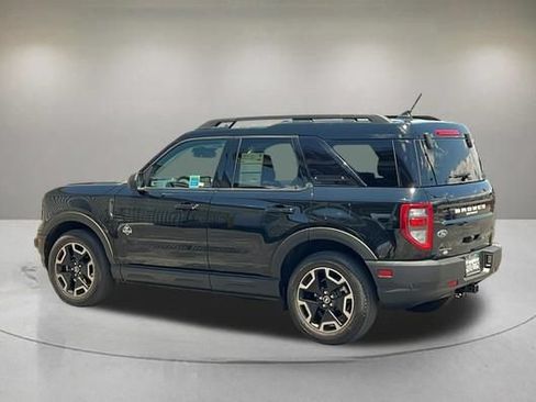 Certified 2022 Ford Bronco Sport Outer Banks w/ Tech Package AWD/4WD image 4