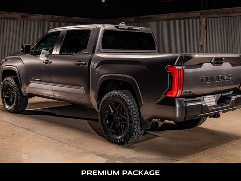 Used 2025 Toyota Tundra Limited image 7
