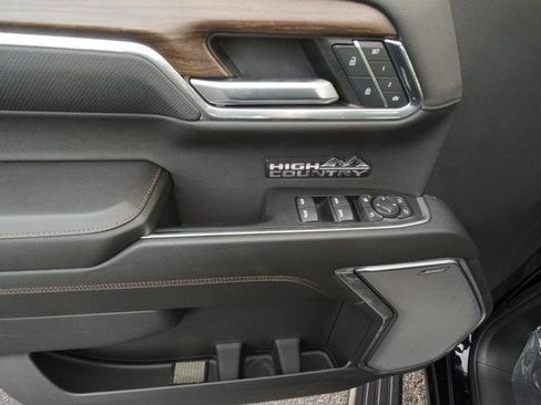 Used 2024 Chevrolet Silverado 1500 High Country w/ Midnight Edition image 14