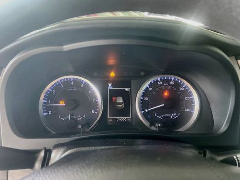 Used 2019 Toyota Highlander LE FWD image 15