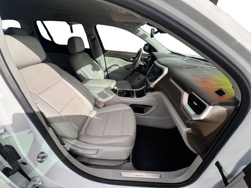 Used 2021 GMC Acadia SLT image 15