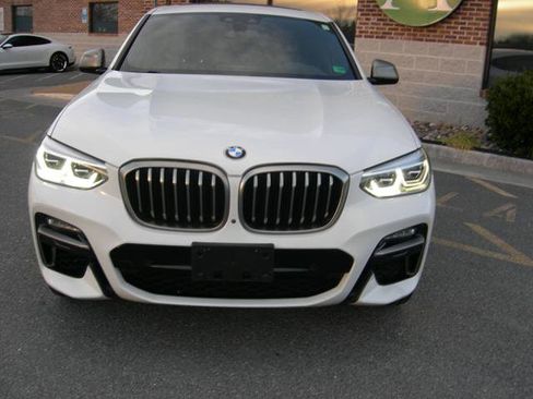 Used 2020 BMW X4 M40i w/ Executive Package image 2