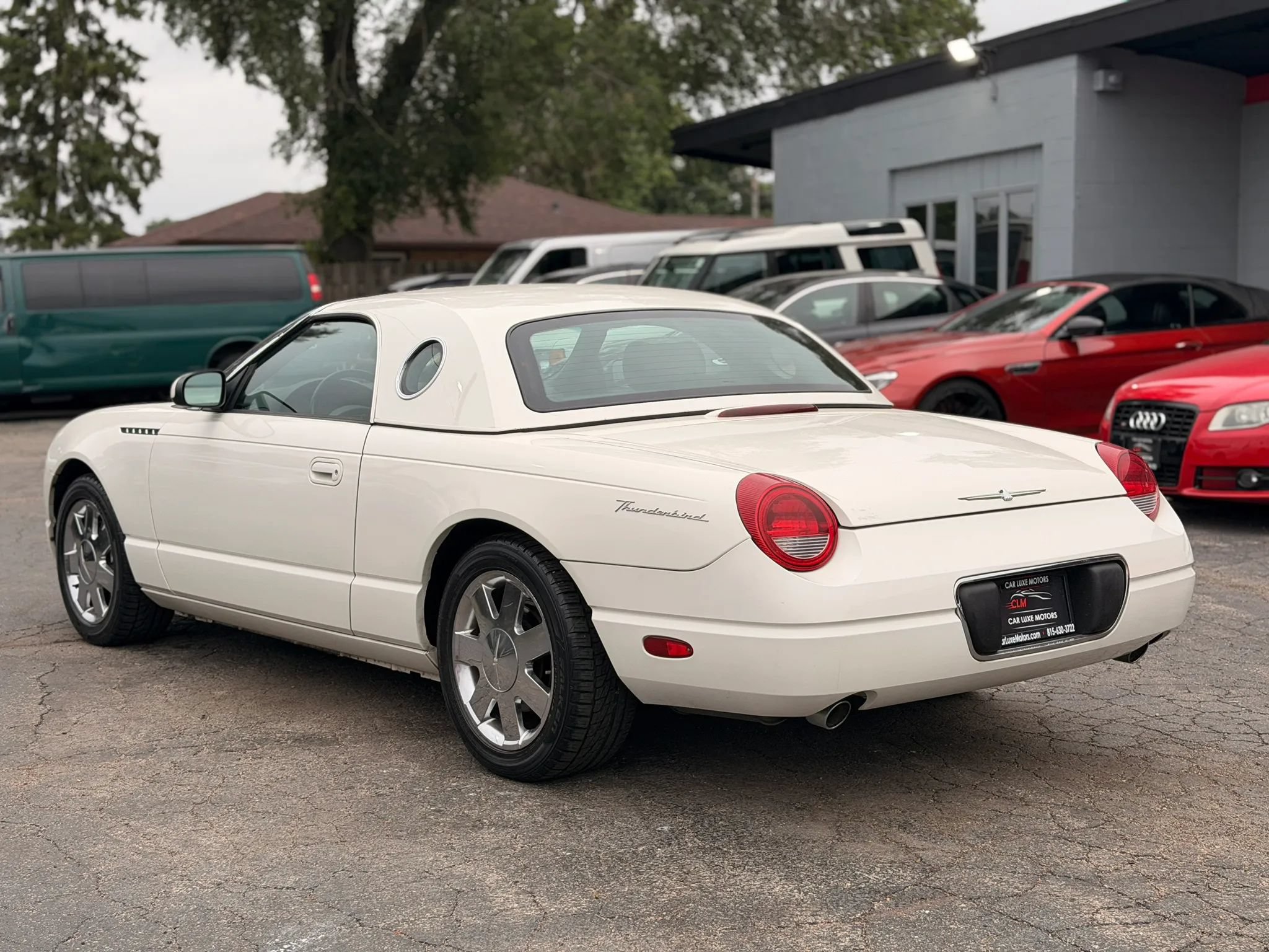 Used 2002 Ford Thunderbird RWD image 5
