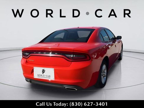 Used 2022 Dodge Charger SXT image 7