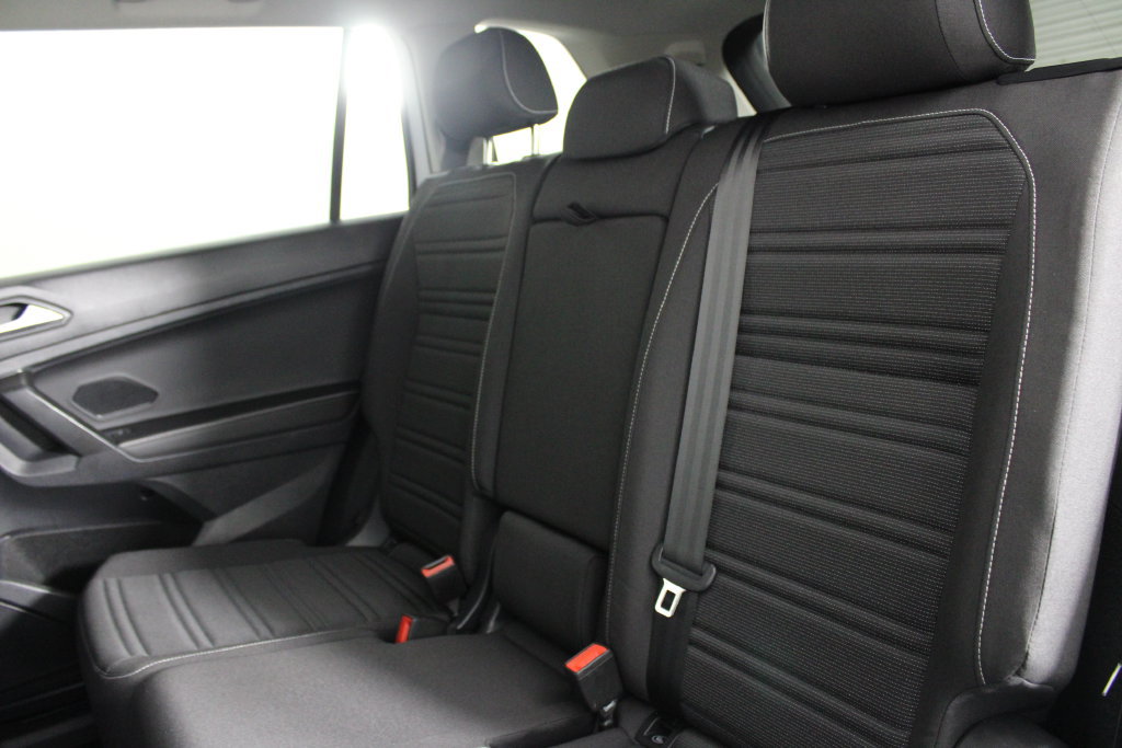 Used 2022 Volkswagen Tiguan S FWD image 19