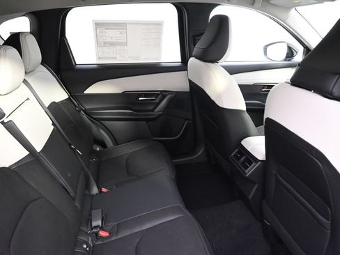 New 2026 MAZDA CX-5 Select AWD/4WD image 18