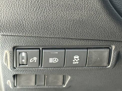 New 2026 Toyota Corolla Cross LE FWD image 22