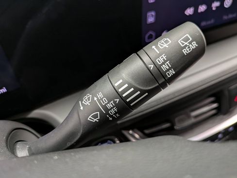 Used 2024 Buick Encore GX Preferred image 19