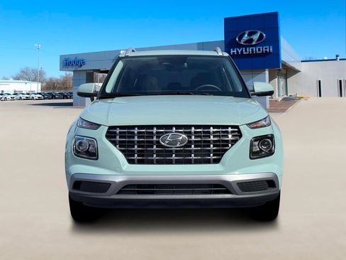 New 2026 Hyundai Venue SEL FWD image 12