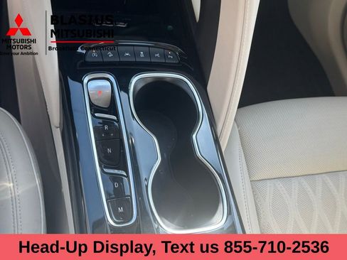 Used 2022 Buick Envision Avenir w/ Technology Package II image 30