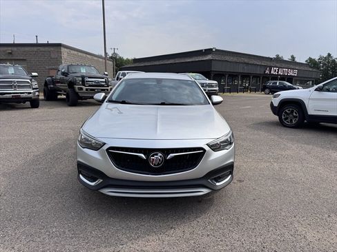 Used 2019 Buick Regal Preferred AWD/4WD image 7