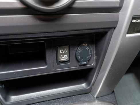 Used 2016 Toyota 4Runner SR5 image 20