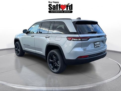 New 2025 Jeep Grand Cherokee Limited w/ Luxury Tech Group II AWD/4WD image 7