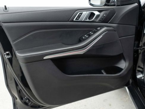 Used 2019 BMW X5 xDrive40i w/ Premium Package 2 image 17