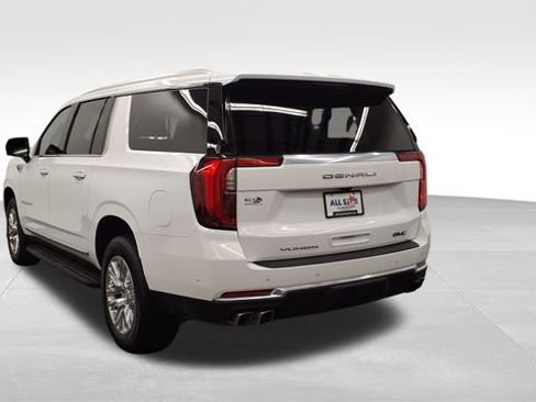 Used 2025 GMC Yukon XL Denali image 6