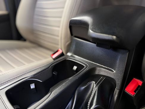 Used 2021 Ford Ranger XLT image 21