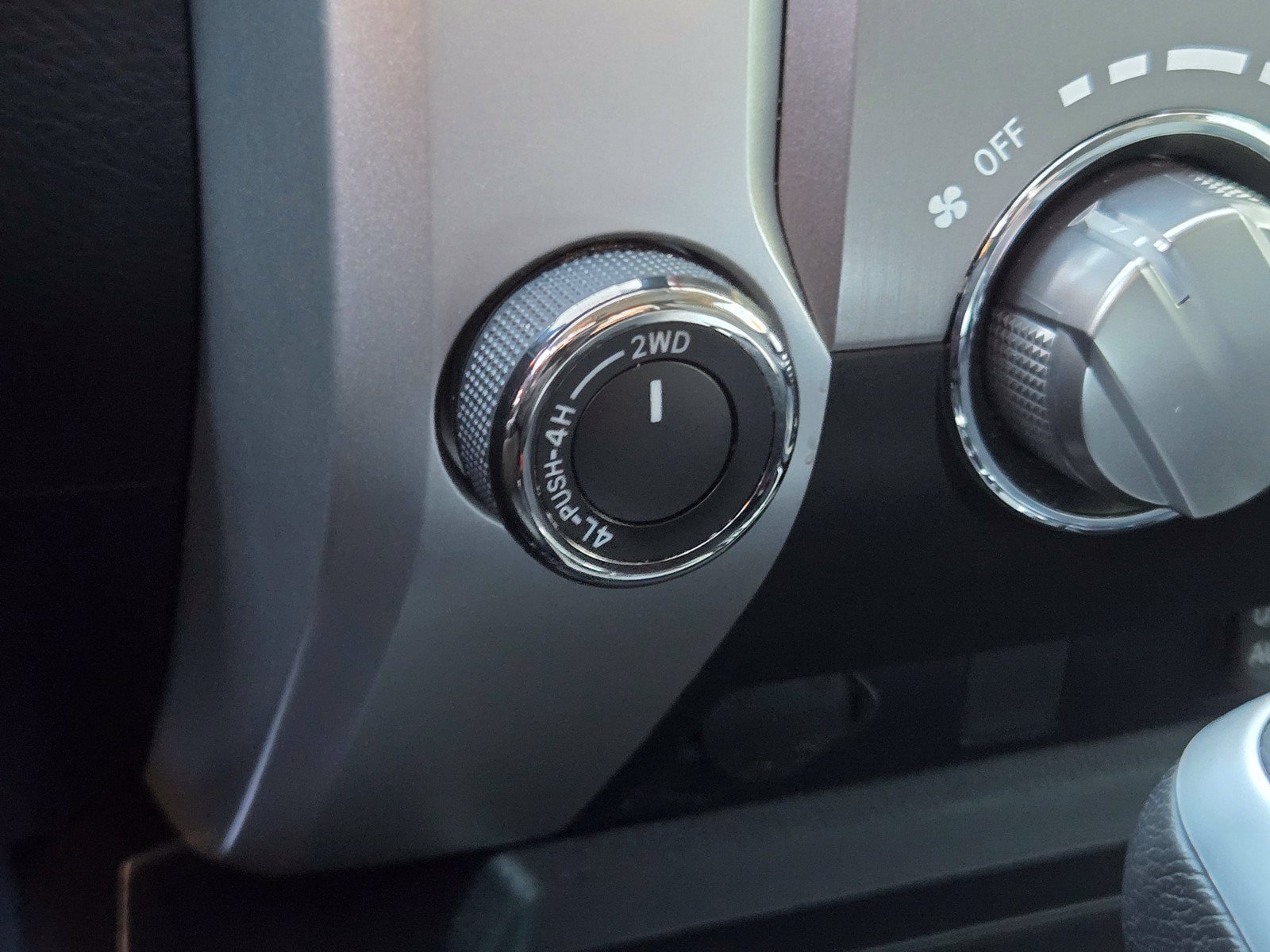 Certified 2019 Toyota Tundra TRD Pro AWD/4WD image 21
