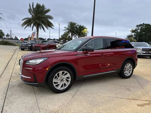 Used 2023 Lincoln Corsair FWD image 4