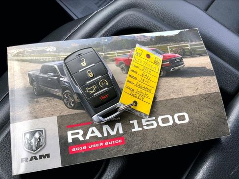 Used 2019 RAM 1500 Laramie AWD/4WD image 12
