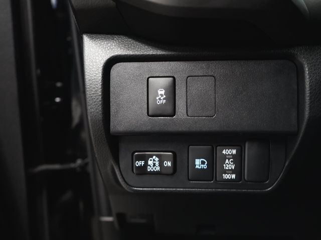 Used 2023 Toyota Tacoma TRD Off-Road AWD/4WD image 24