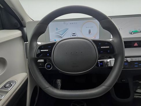 Used 2023 Hyundai Ioniq 5 SEL image 14