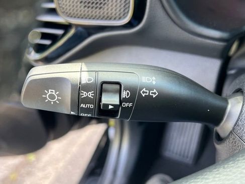 Used 2021 Kia Soul EX FWD image 23
