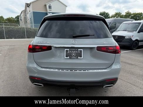 Used 2025 Mercedes-Benz GLS 450 4MATIC image 8