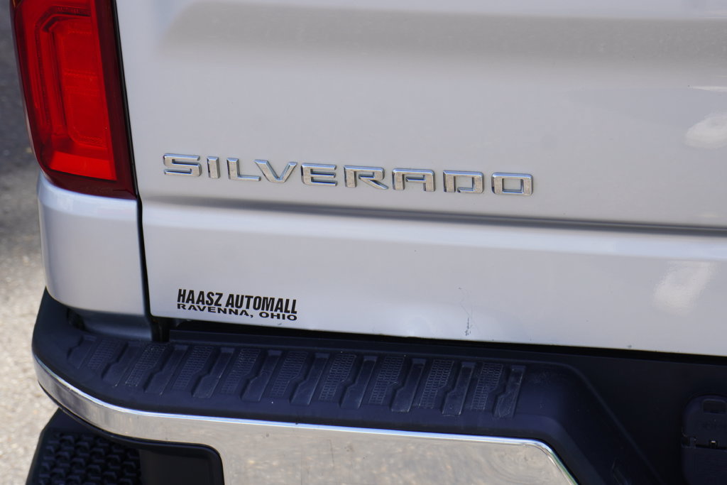 Used 2019 Chevrolet Silverado 1500 LTZ w/ Max Trailering Package AWD/4WD image 7