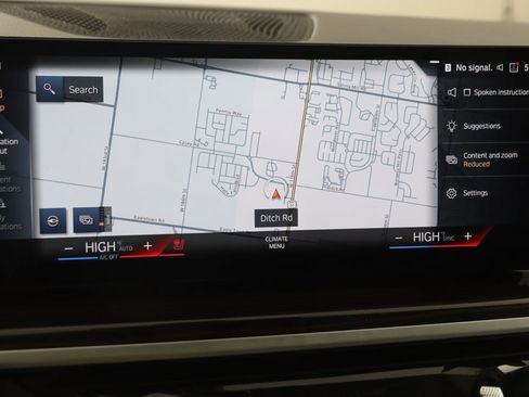 Used 2023 BMW X7 xDrive40i w/ Premium Package image 8