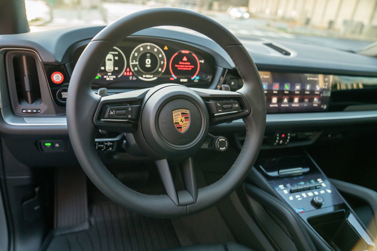 Certified 2026 Porsche Cayenne AWD/4WD image 14