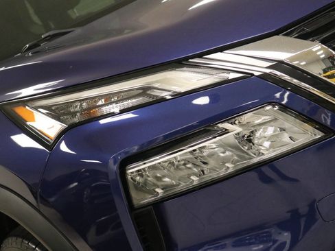 Used 2021 Nissan Rogue SL image 98