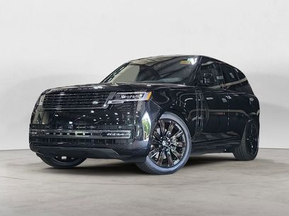 New 2025 Land Rover Range Rover SE