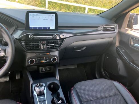 Used 2025 Ford Escape ST-Line FWD image 7