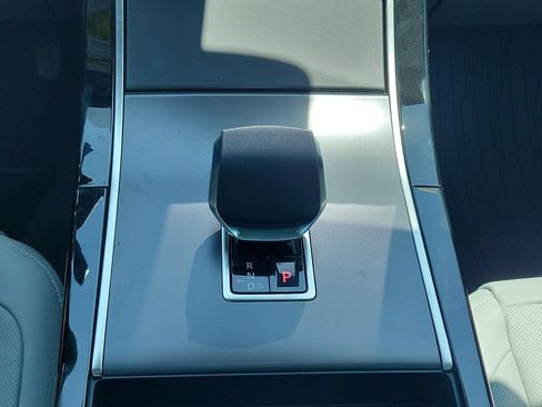 New 2026 Land Rover Range Rover Velar S AWD/4WD image 21