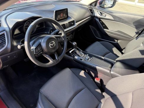 Used 2017 MAZDA MAZDA3 Sport FWD image 16