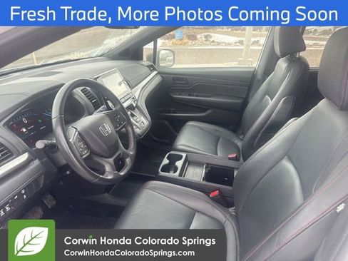 Used 2024 Honda Odyssey Sport image 9