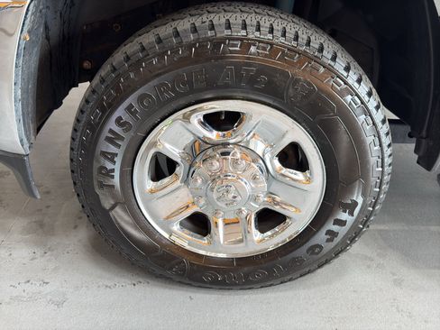Used 2022 RAM 2500 Tradesman AWD/4WD image 9
