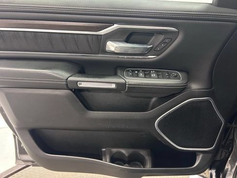 Used 2022 RAM 1500 Laramie AWD/4WD image 4