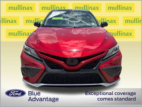 Used 2021 Toyota Camry XSE FWD image 12