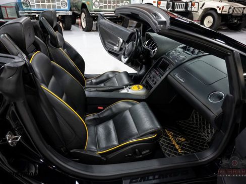 Used 2008 Lamborghini Gallardo Spyder image 23