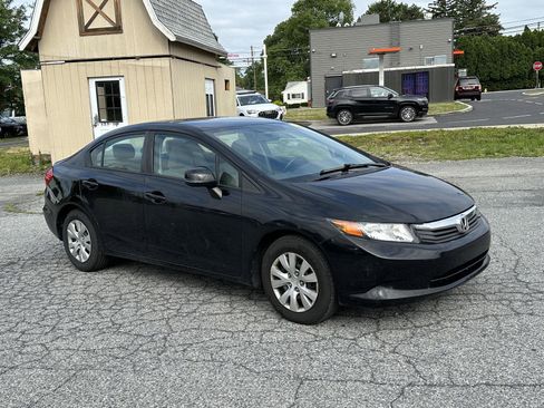 Used 2012 Honda Civic LX image 2