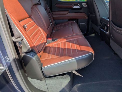 Used 2023 GMC Sierra 1500 Denali Ultimate image 35