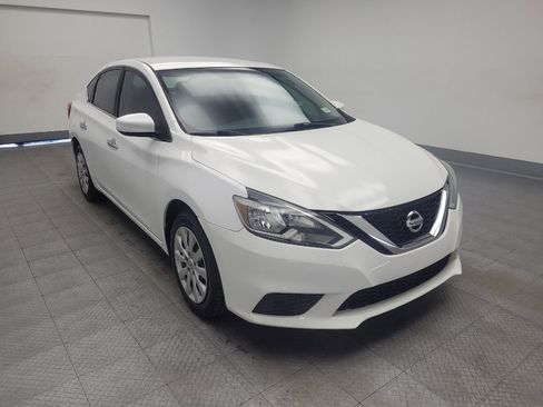 Used 2017 Nissan Sentra S image 13