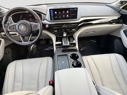 Used 2025 Acura MDX SH-AWD w/ Technology Package image 16