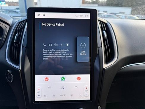 Used 2022 Ford Edge ST-Line w/ Class II Trailer Tow Package image 15