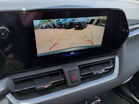 New 2026 Chevrolet TrailBlazer LS FWD image 21