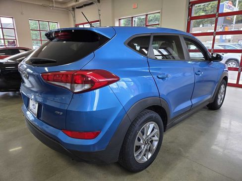 Used 2018 Hyundai Tucson SE AWD/4WD image 6