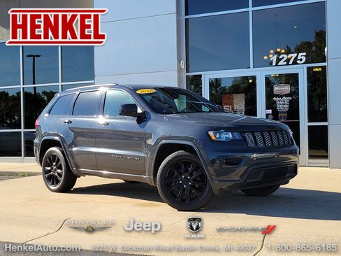 Used 2018 Jeep Grand Cherokee Altitude AWD/4WD image 1