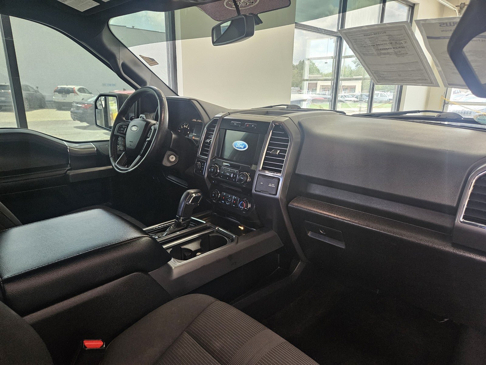 Used 2016 Ford F150 XLT w/ Equipment Group 302A Luxury AWD/4WD image 12